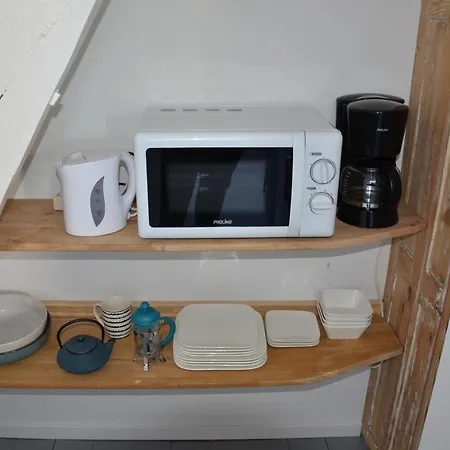 O Grenier De L'artiste Bazenville