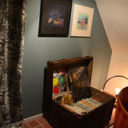 O Grenier De L'artiste Bazenville