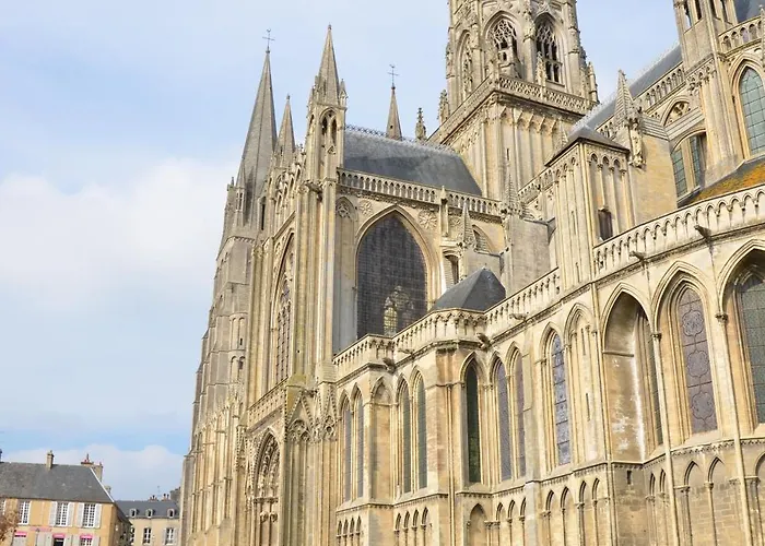 Apartament O Grenier De L'artiste