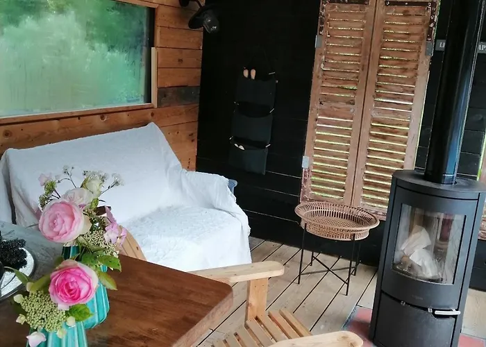 Apartament O Grenier De L'artiste *