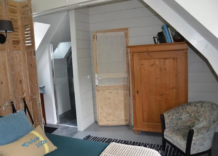 O Grenier De L'artiste Bazenville