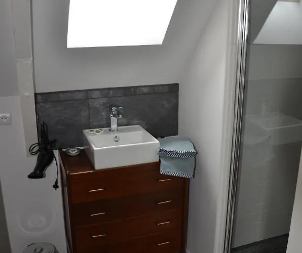 Apartament O Grenier De L'artiste