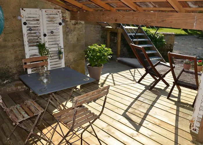 Apartament O Grenier De L'artiste *