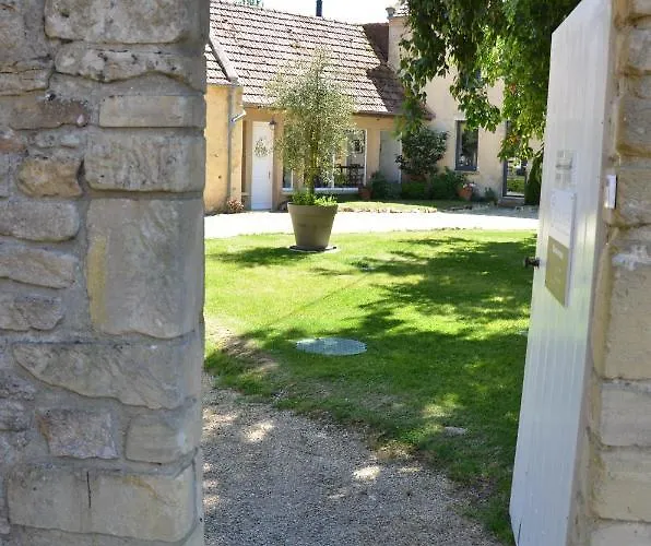 Apartament O Grenier De L'artiste