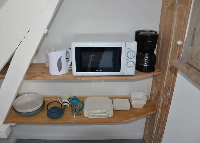 O Grenier De L'artiste Bazenville